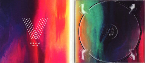 Voyager (30) : Colours In The Sun (Album)