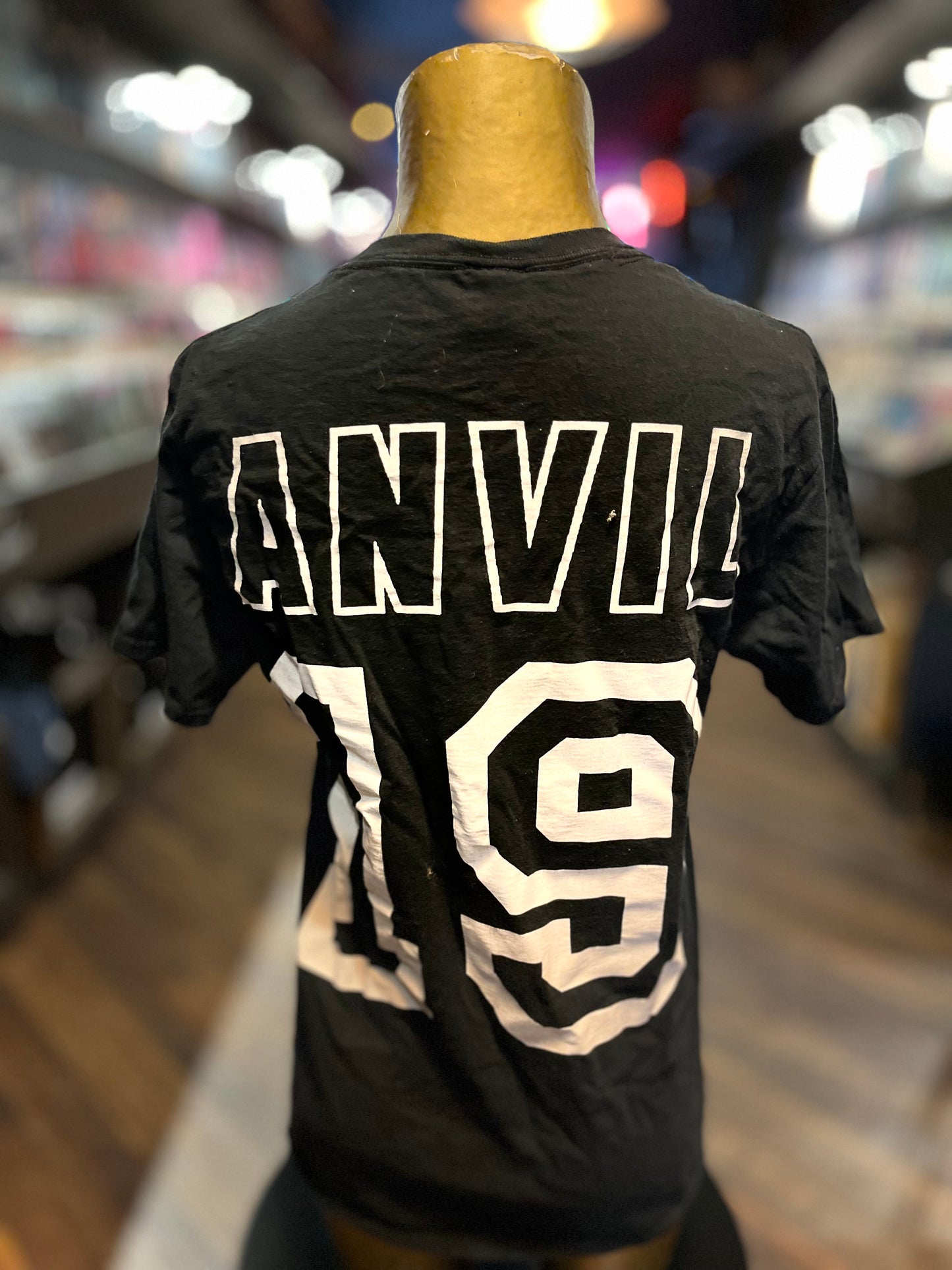 Anvil Tee (S)
