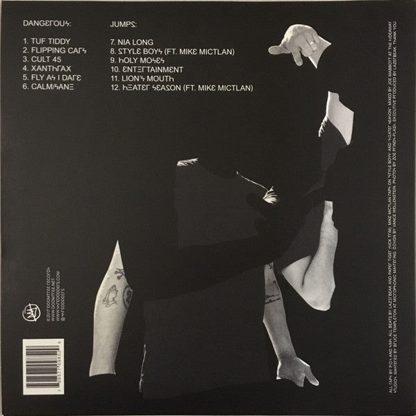 Shredders (2) : Dangerous Jumps (LP,Album)