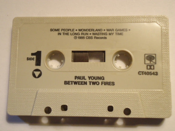 Paul Young : Between Two Fires (Album)