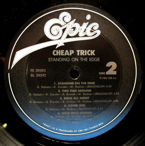 Cheap Trick : Standing On The Edge (LP,Album)