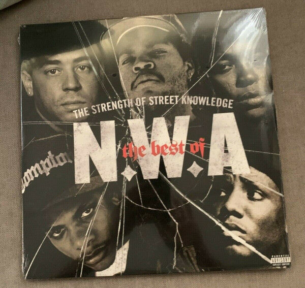 N.W.A. : The Strength Of Street Knowledge - The Best Of N.W.A (LP,Compilation)