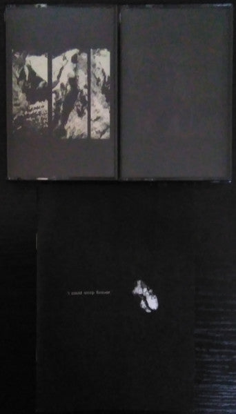 Life In The Dark : Crushing Waves Of Gloom ()