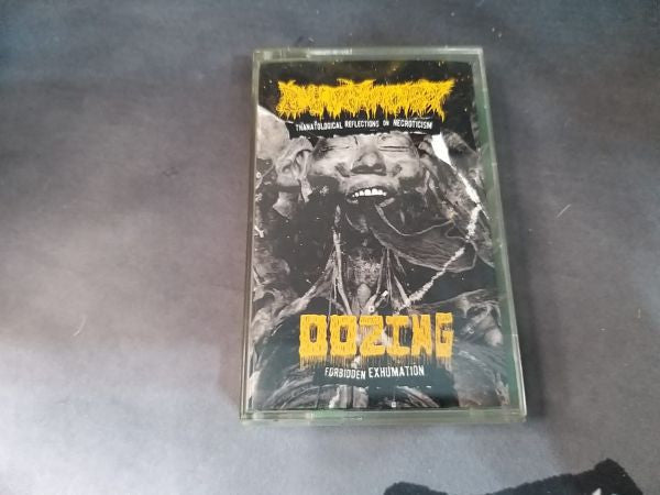 Oozing / Pharmacist (3) : Forbidden Exhumation / Thanatological Reflections On Necroticism ()