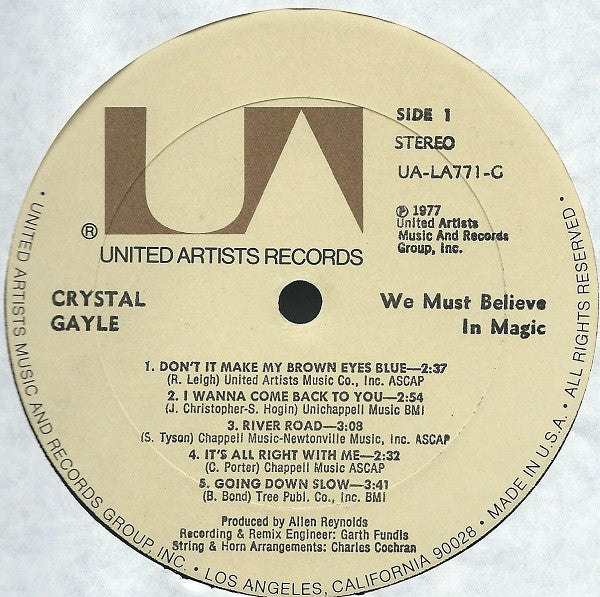 Crystal Gayle : We Must Believe In Magic (LP,Album)