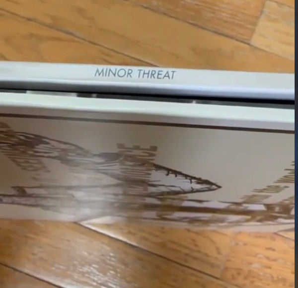 Minor Threat : Minor Threat (LP,45 RPM,Compilation,Reissue,Remastered,Repress)