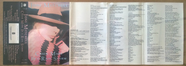 Joni Mitchell : Chalk Mark In A Rain Storm (Album)