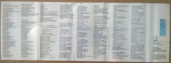 Joni Mitchell : Chalk Mark In A Rain Storm (Album)