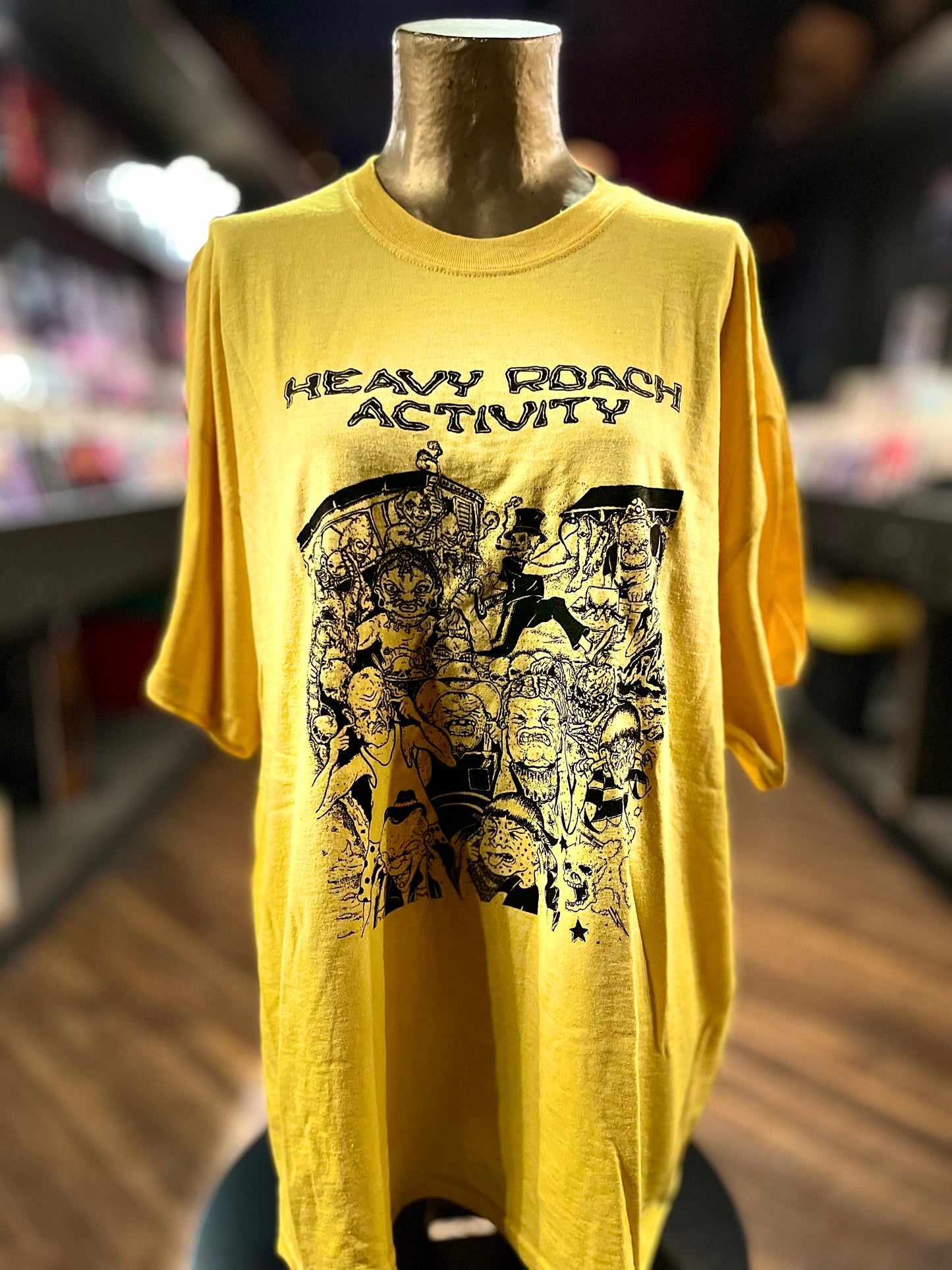 Heavy Roach Activity Tee (XL)
