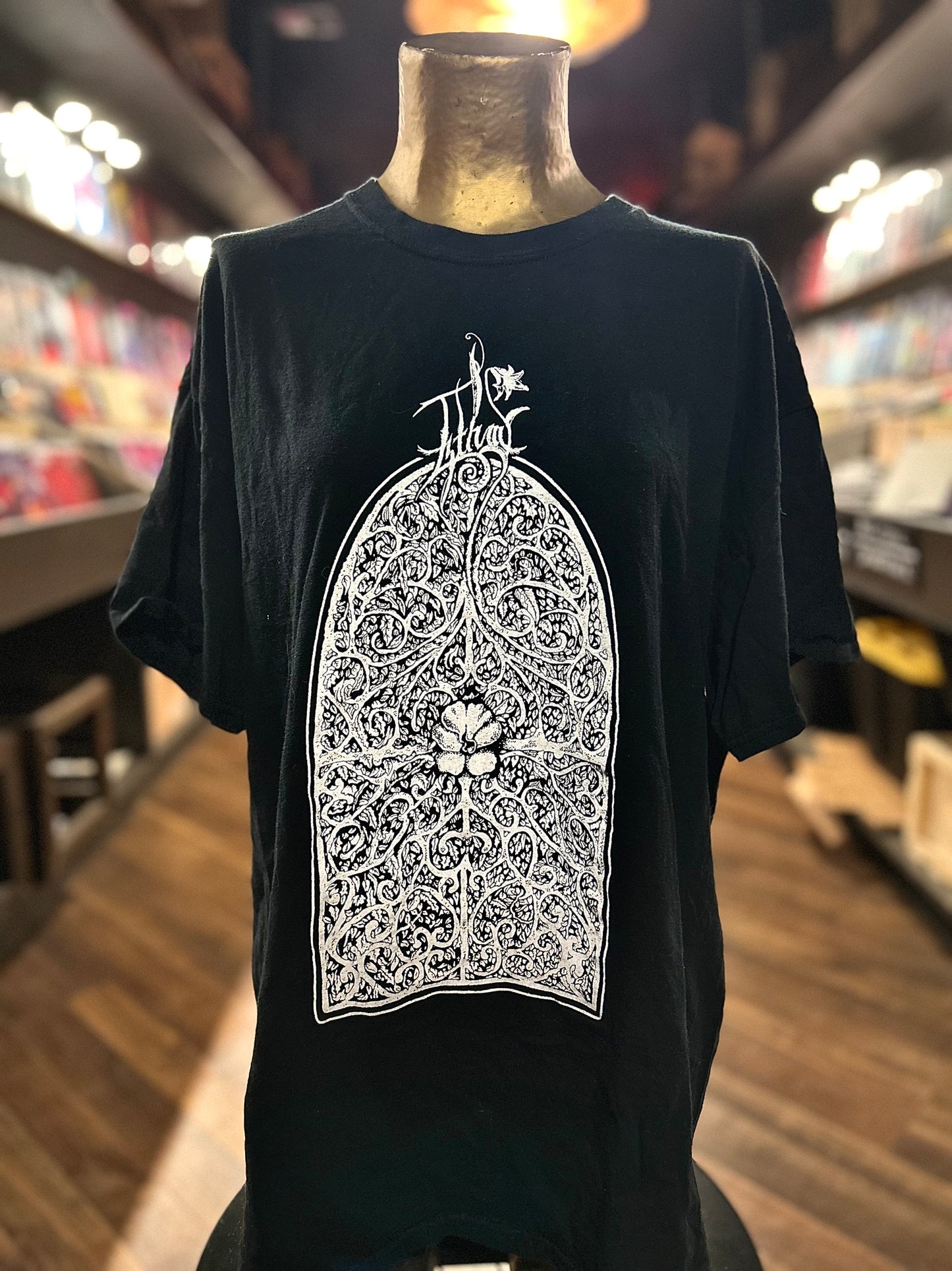 Izthmi Tee (XL)